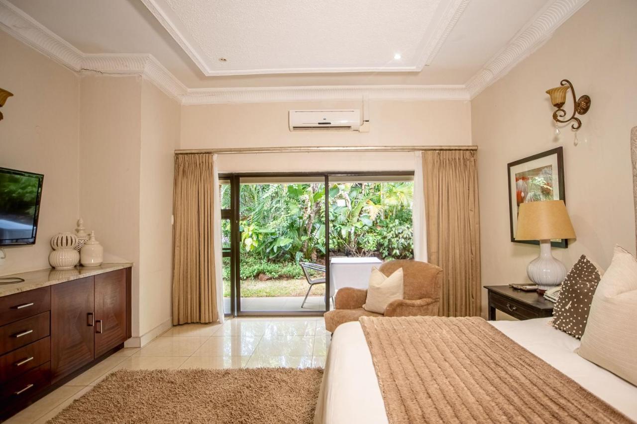 The Victoria Falls Deluxe Suites Bagian luar foto