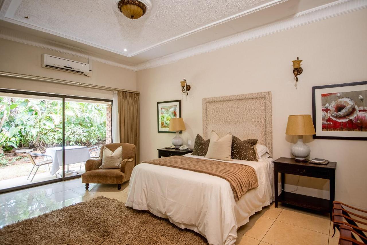 The Victoria Falls Deluxe Suites Bagian luar foto